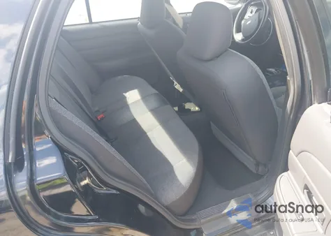 2005 Ford Crown Victoria Police from USA, damaged, VIN 2FAFP71W45X149530